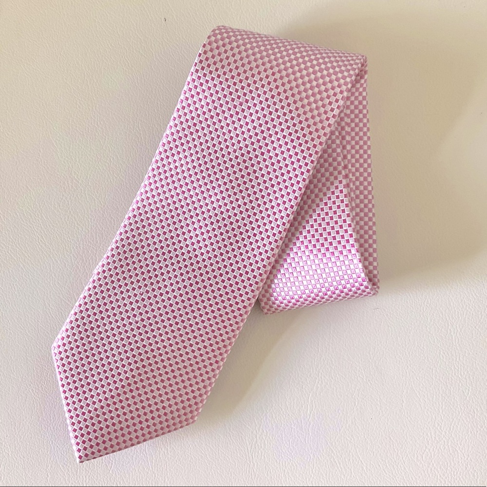 Lorenzo Cana 100% Silk Tie Pink, White Checkered Pattern
